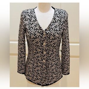 St. John ladies jacket size 6 rhinestone buttons price is firm